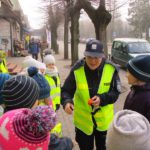 Cytryna zamiast mandatu i odblaski w nagrodę dla pieszych