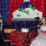 Choinka w naszej Szkole Podstawowej w Lisach Choinka w naszej Szkole Podstawowej w Lisach