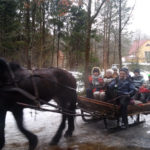 Pędzą, pędzą sanie…