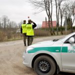 Funkcjonariusze SG zatrzymali pijanego kierowcę