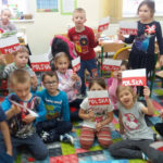 Powstaje wiele dzieł małych rączek