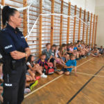 Policjanci rozmawiali o bezpiecznych wakacjach