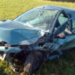 Czołowo uderzył w auto – był pijany