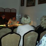 Gminna Biblioteka Publiczna w Baniach Mazurskich gościła aktorów Teatru im. Stefana Jaracza