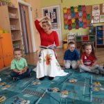 Spotkanie Przedszkolaków z pisarką – Lidią Liszewską Spotkanie Przedszkolaków z pisarką – Lidią Liszewską