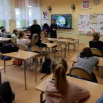 O odpowiedzialności prawnej nieletnich i nie tylko – pogadanka policjantów z uczniami