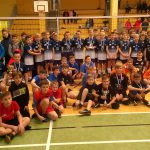 Mini siatkówka. Zespół „Dwójek” z Gołdapi na podium w Suwałkach