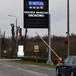 Wstrzymana odprawa na przejściu granicznym w Gronowie