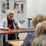 Na spotkaniu z panią Aleksandrą uczestnicy poznali historię życia przeplataną z historią miasta Na spotkaniu z panią Aleksandrą uczestnicy poznali historię życia przeplataną z historią miasta