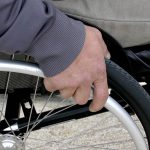 Samorządy – są środki na dofinansowanie zakupu sprzętu dla osób niepełnosprawnych