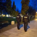 Policjanci czuwali nad przestrzeganiem nowych ograniczeń – posypały się mandaty