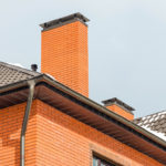 Czy warto zdecydować się na komin ceramiczny?