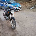 Zderzenie motorowerzysty z seatem