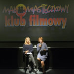 W Małomiasteczkowym Klubie…