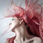 Czy keratynowe prostowanie niszczy włosy? Dowiedz się więcej na ten temat