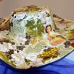 Wystawa kapeluszy… Marii Konopnickiej