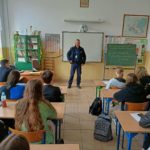 Policjanci rozmawiali z gołdapską młodzieżą o przestępstwach z nienawiści