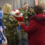 Siedemnastka w mundurach