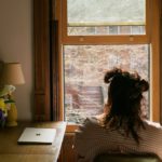 Jak Wybrać Odpowiednią Moskitierę Do Swojego Domu? Przewodnik Krok Po Kroku