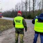 Współpraca gołdapskich policjantów Żandarmerią Wojskową podczas działań „prędkość”