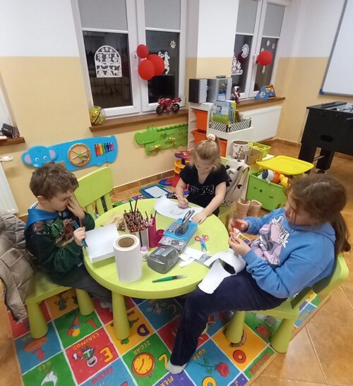 Aktywna zima w Świetlicy Wiejskiej w Kozakach