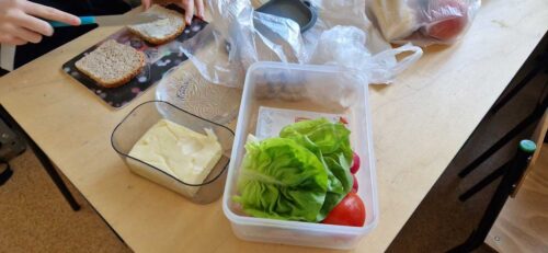 Zdrowe kanapki na lekcji techniki