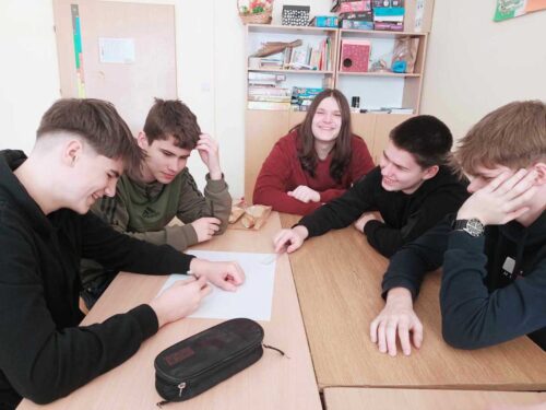 Uczniowie z „Piątki” uczestniczyli w programie profilaktycznym