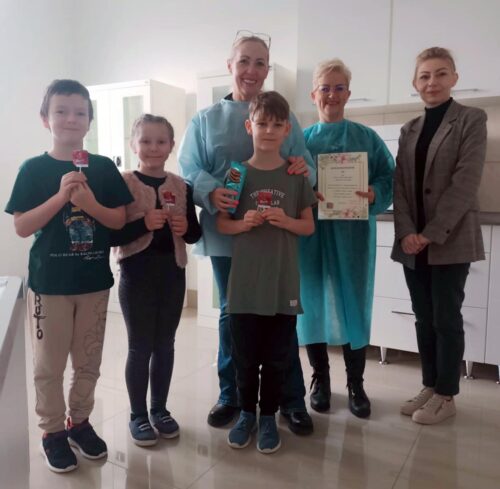 Europejski Dzień Dentysty i Logopedy w SP5