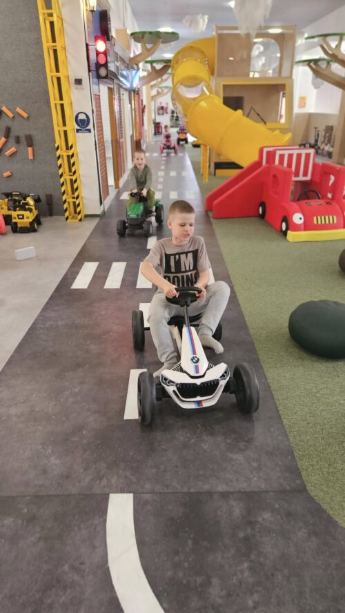 Przedszkolaki z Boćwinki w Kids Park Miasto Odkrywców