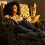 Twój dom z charakterem: odkryj najmodniejsze trendy wnętrzarskie na ten sezon!