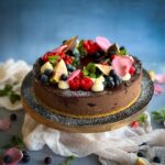 Bezpieczny transport wypieków – jak dobrać odpowiednie kartony na torty?