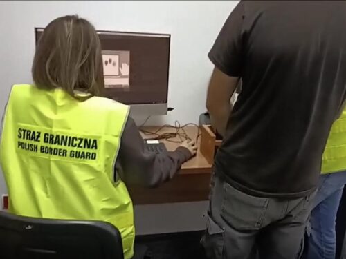 Ukrainiec przewoził cudzoziemców