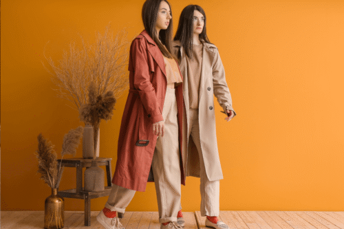 Płaszcz damski w stylu francuskim — co go wyróżnia i jak go nosić?