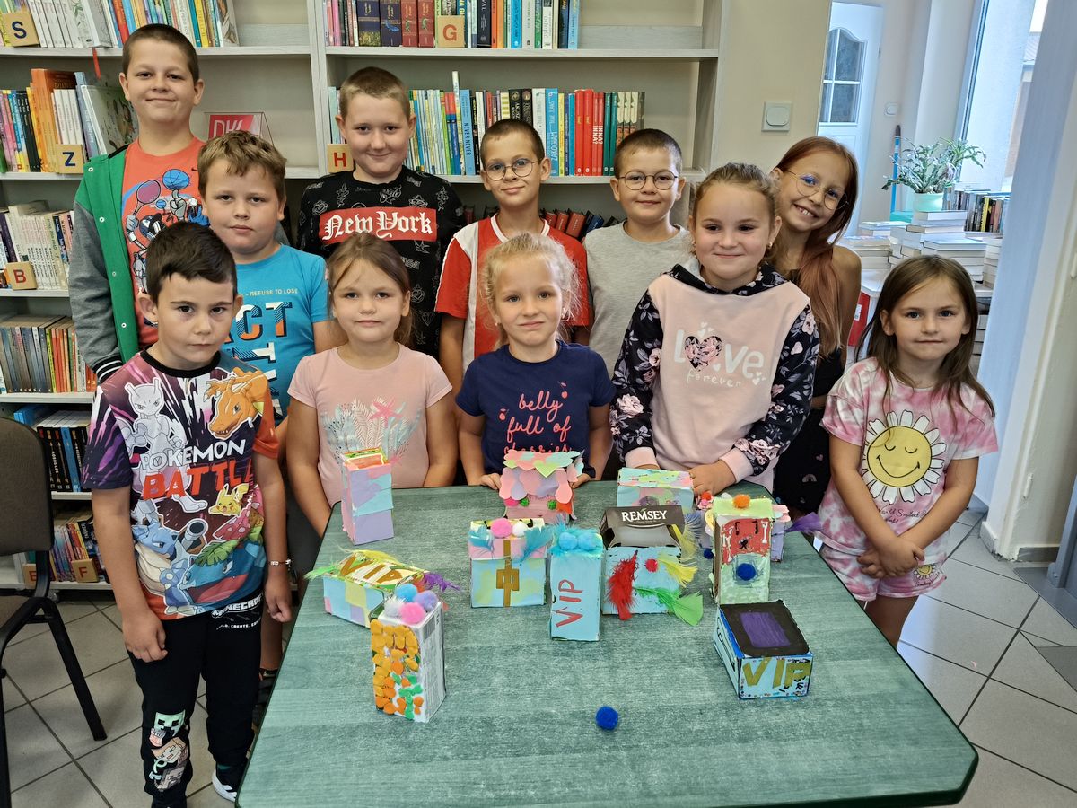 Wakacje w filii w Grabowie – kreatywnie, bezpiecznie i z uśmiechem