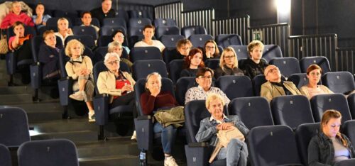 MKF. To film pełen emocji, pragnienia bliskości