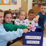 Misja pokoju w klasach I–III