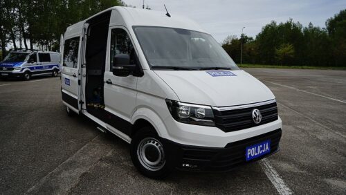 Dyżur gołdapskich policjantów w mobilnym punkcie pomocy ofiarom przestępstw