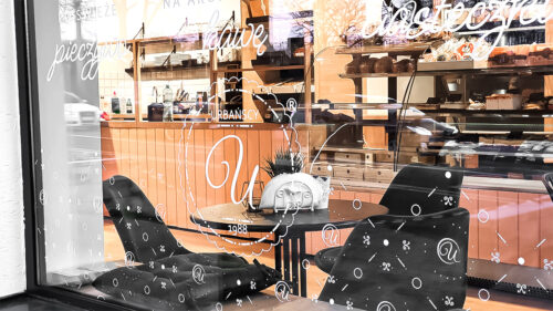 Oklejanie witryn sklepowych – sztuka przyciągania klientów jeszcze przed wejściem