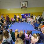 Akcja każdego roku gromadzi dzieci z całego świata