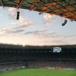 Stadiony jako przestrzeń reklamowa – jak wybrać idealne miejsce?