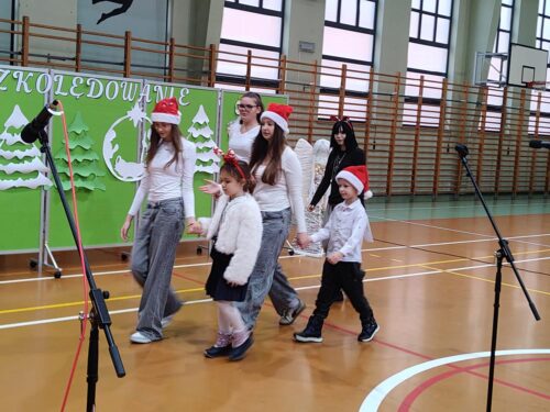 Szkolędowanie w SP5