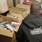 Tysiące nielegalnych papierosów w mieszkaniu