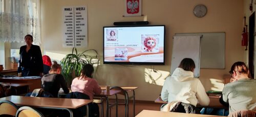 „Małe emocje, wielkie sprawy – jak pomóc dziecku radzić sobie z emocjami” – warsztaty w ramach ULP w SP3 w Gołdapi