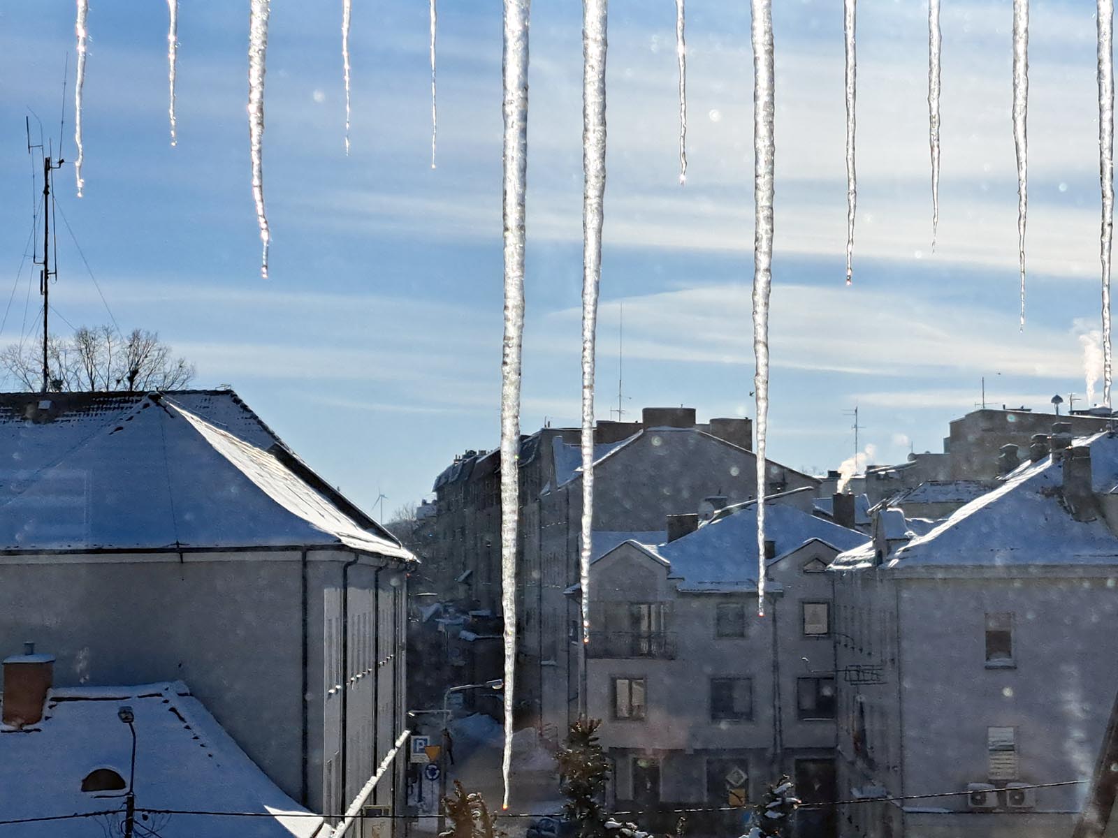 Czytelnicy informują. Dla czego podczas takiego mrozu nie zamknięto gołdapskich szkół?