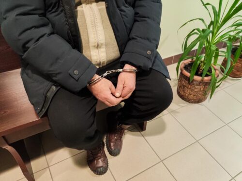 Z regionu.  Zmuszał do żebractwa