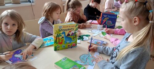 „Połączyliśmy miłość do książek z obchodami Dnia Dinozaura!”