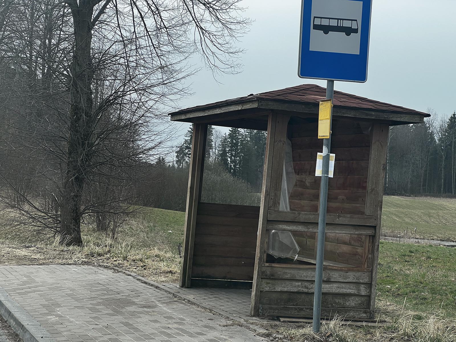 Czytelnicy informują. Przystanek widmo!