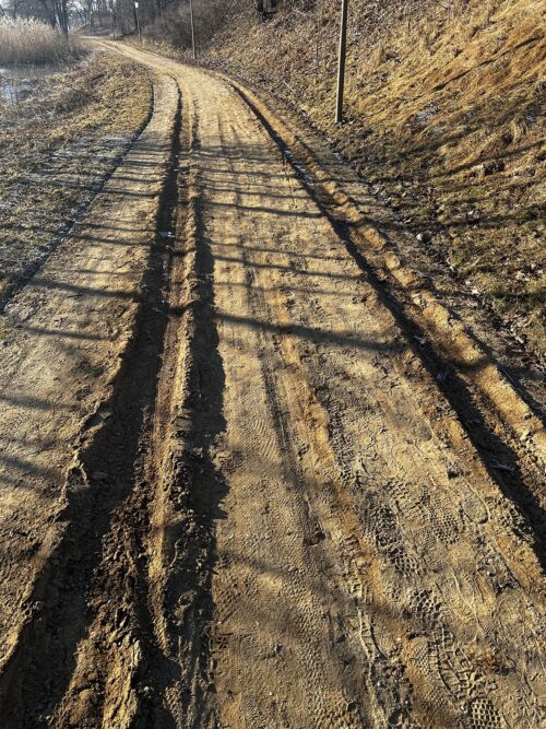 Czytelnicy piszą. Zdewastowana ścieżka rowerowa!