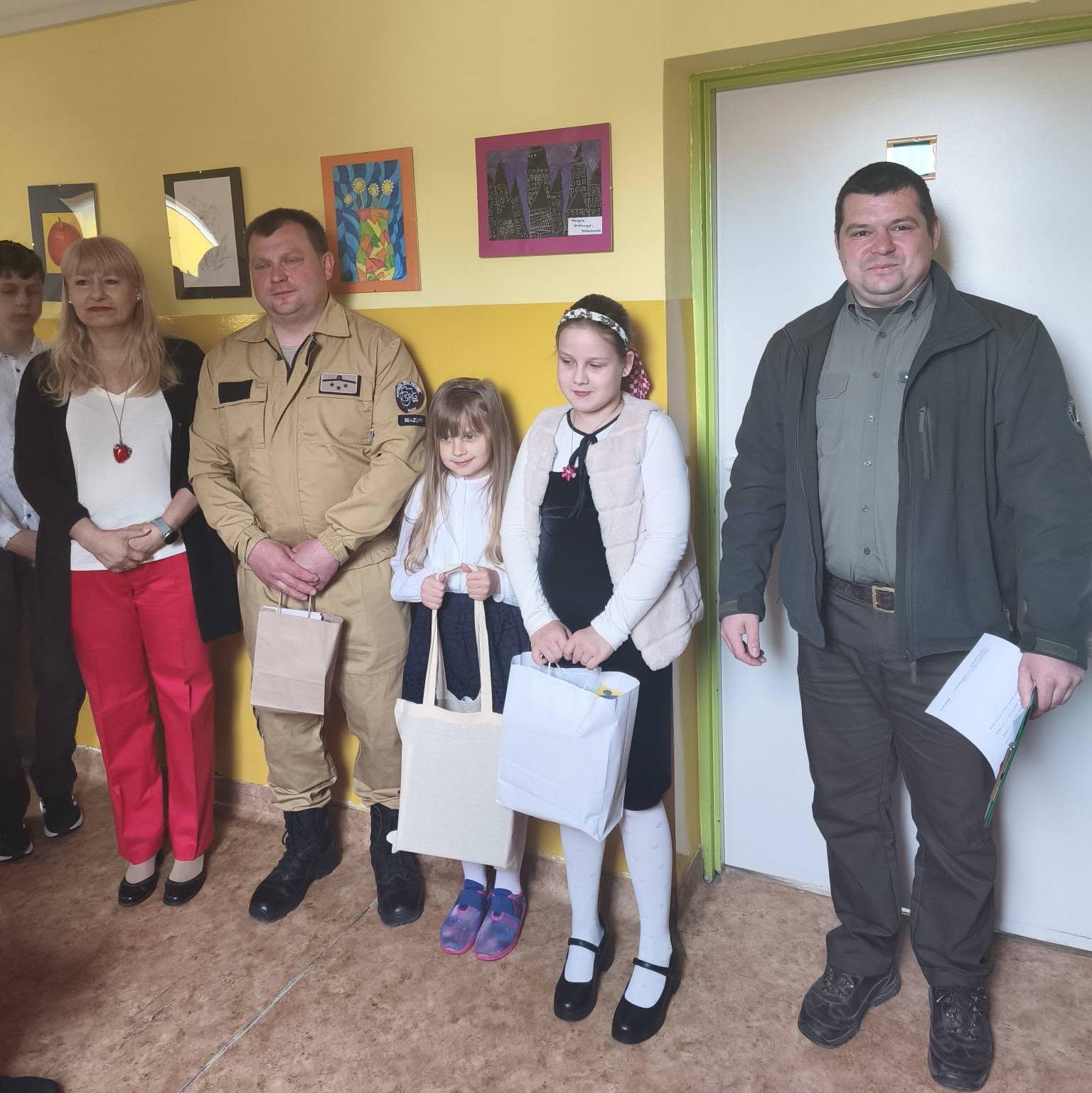 Sukces uczennic Szkoły Podstawowej w Boćwince w konkursie plastycznym „Nie dla ognia w lesie!”