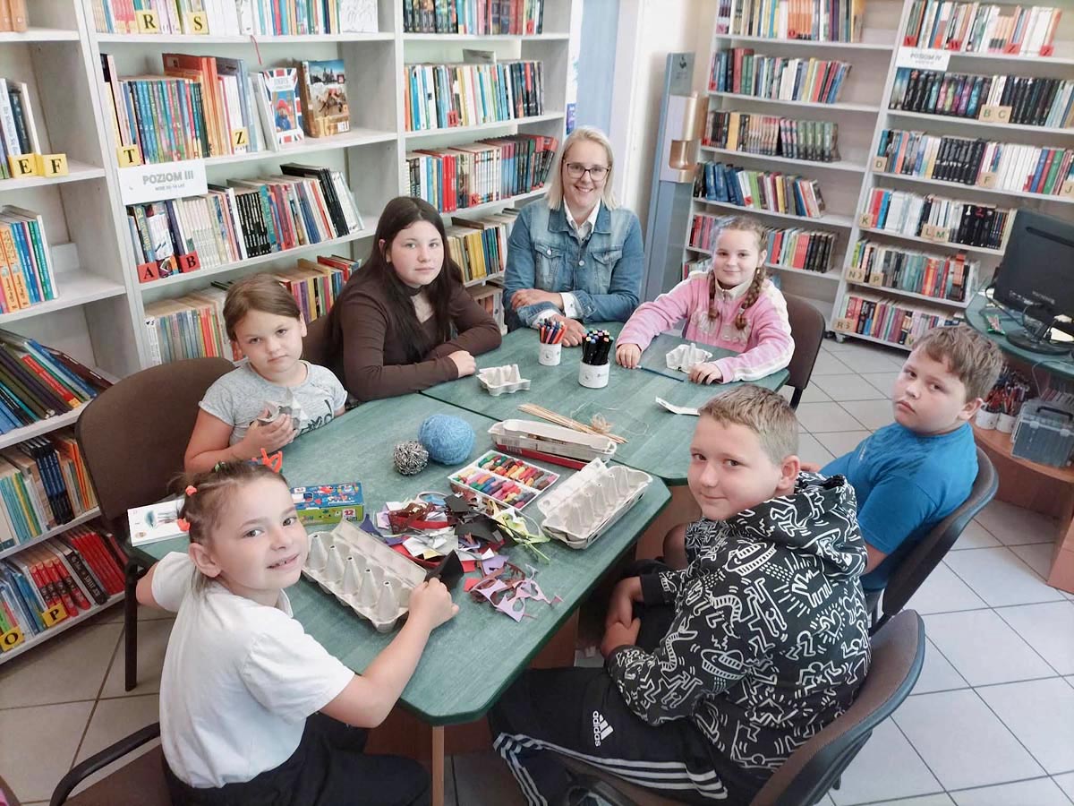Wakacje w Filii Bibliotecznej w Grabowie rozpoczęte!
